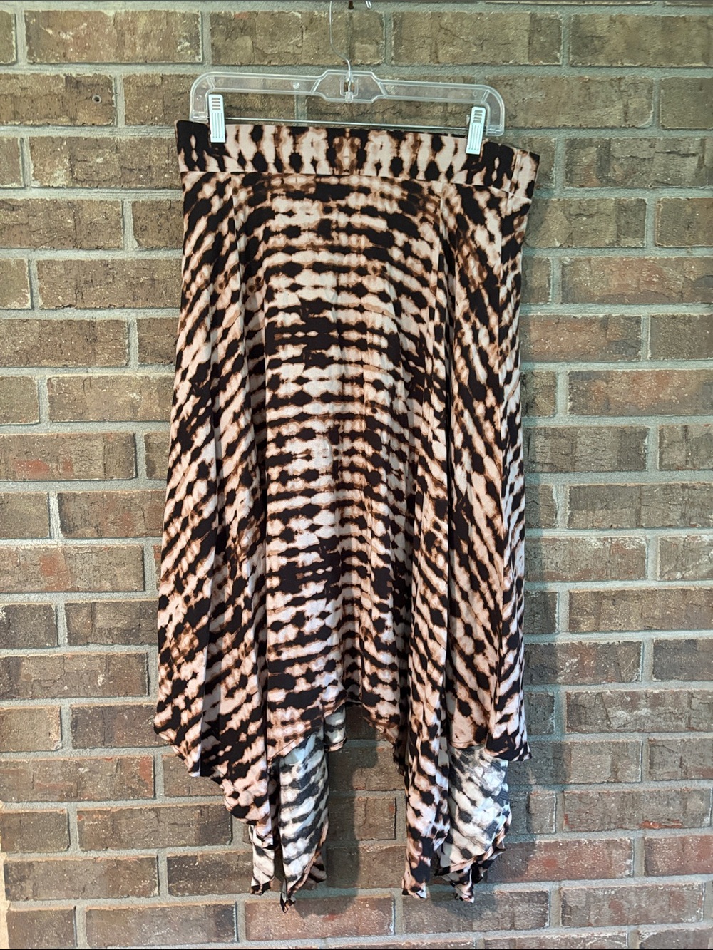 Tie-Dye Handkerchief Hem Skirt - Black, Brown & Cream